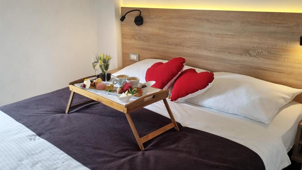 Pansion Bernarda Nova Hotel Varazdinske Toplice Bagian luar foto