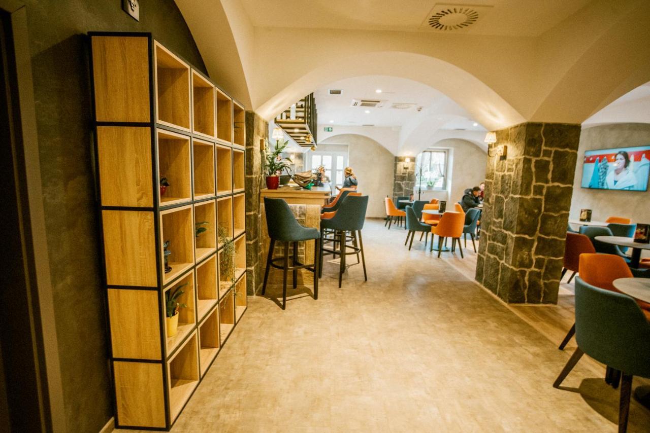 Pansion Bernarda Nova Hotel Varazdinske Toplice Bagian luar foto