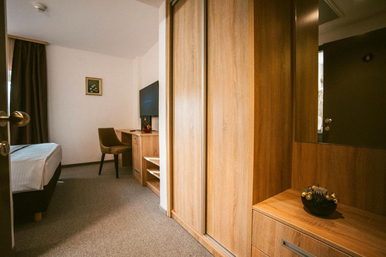 Pansion Bernarda Nova Hotel Varazdinske Toplice Bagian luar foto